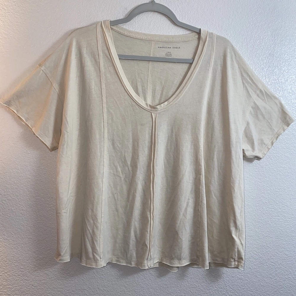 American Eagle Outfitters Swing Top Raw Hem Size Large Cream S/S Layering Boxy
